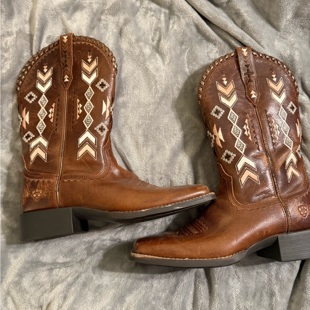 Ariat Brown and Cream Western Boots